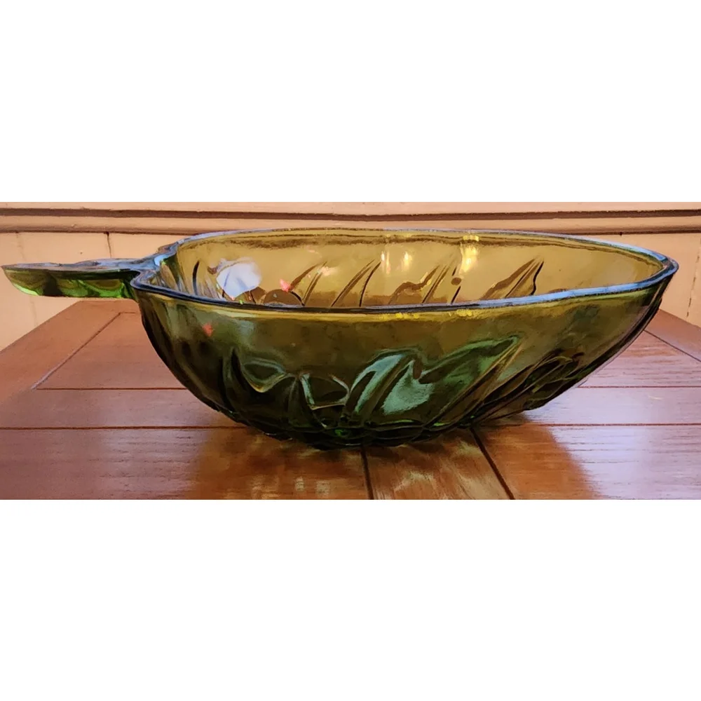 Vintage Indiana Glass Harvest‎ Grapes Large Serving Bowl